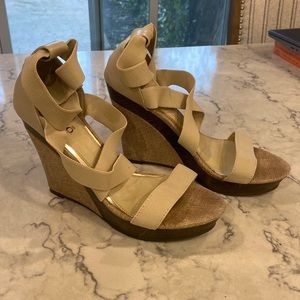 Women’s Size 10 Wedge Sandals